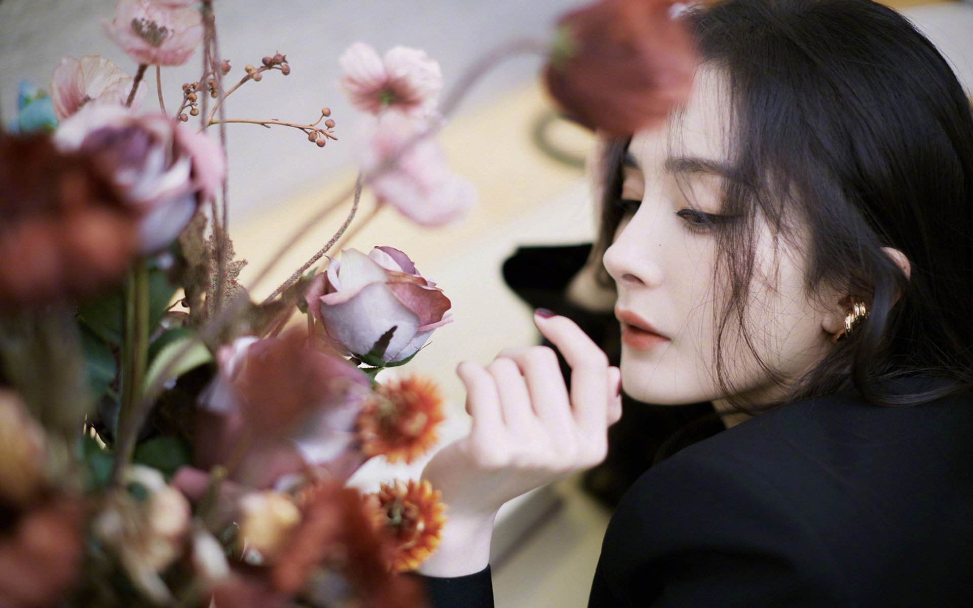 开云网站-“德甲争冠形势分析：几支豪门鏖战不休”，德甲德甲