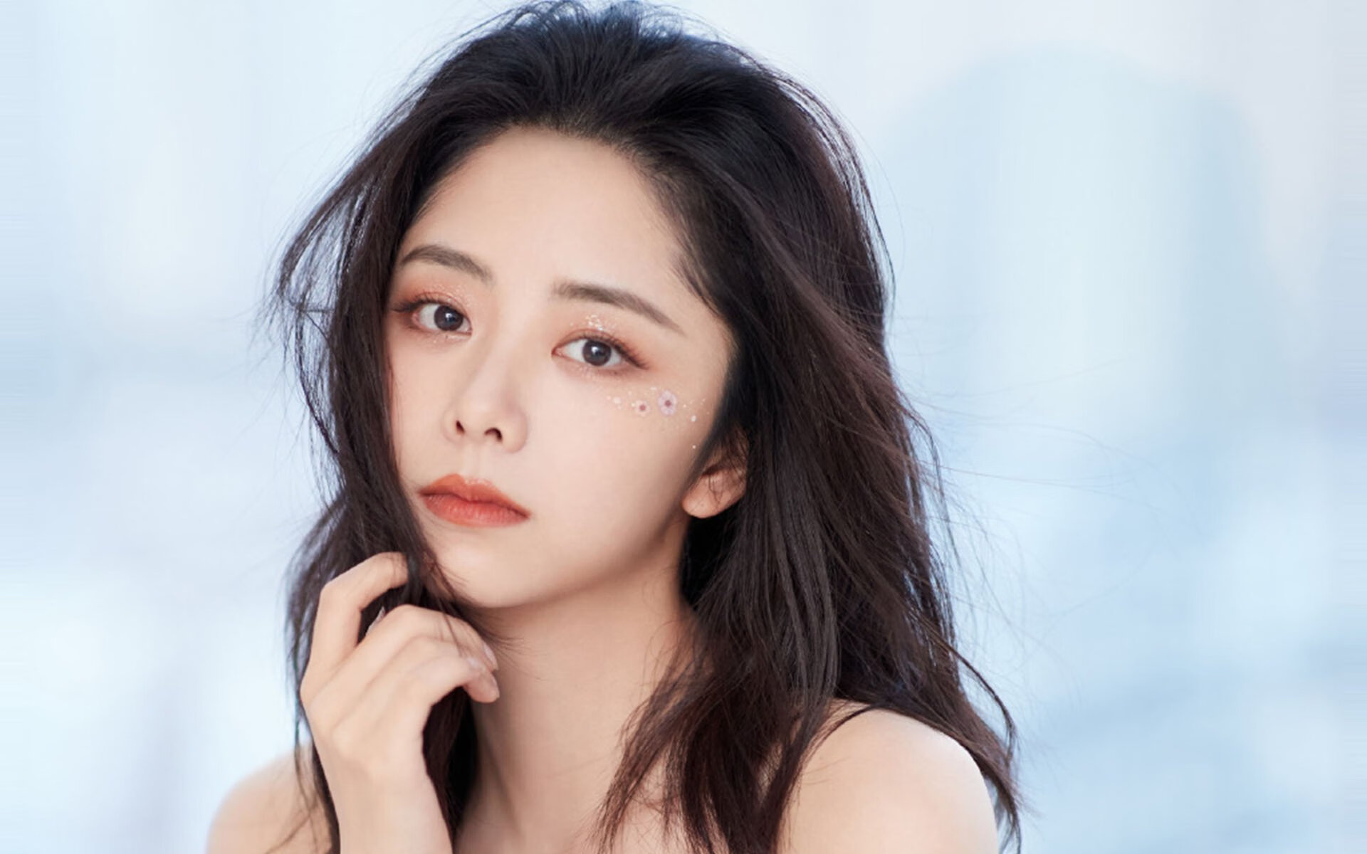 kaiyun开云·官方网站-墨西哥队前锋洛佩斯在巴黎奥运会上表现出色,墨西哥女演员佩罗妮