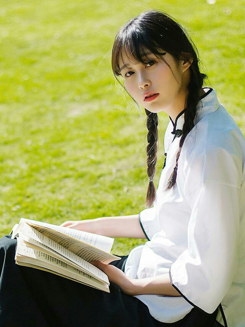 kaiyun开云·官方网站-瑜伽选手获得国际比赛金牌，提升中国地位，瑜伽国际赛事